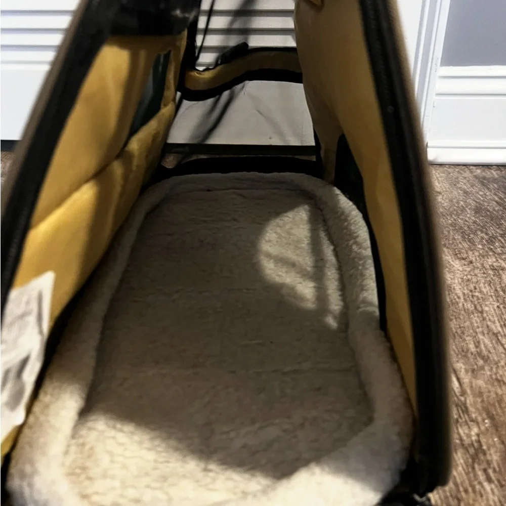 Black and Tan Pet Carrier